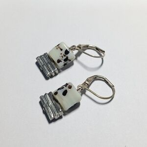 Anne Marie Chagnon speckled black white glass square pewter drop dangle earrings